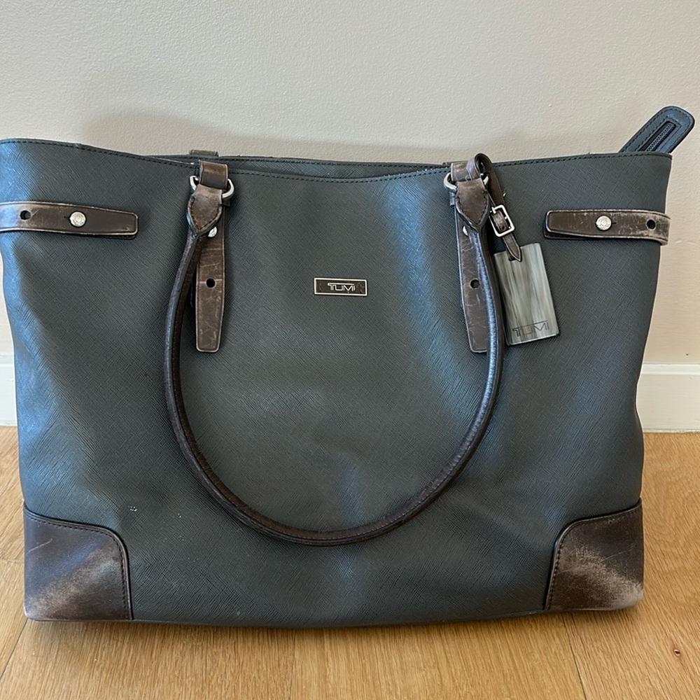 Tumi bag